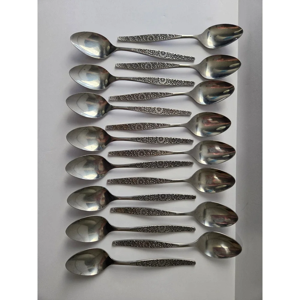 Jardinera Daisy Floral Pattern Interpur SS Japan 43 Piece Flatware Cutlery Set